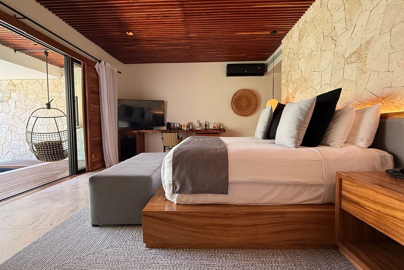 Copia-de-OceanfrontPalapa-1_11zon-scaled (1).webp_0000_11zon_IMG_7458