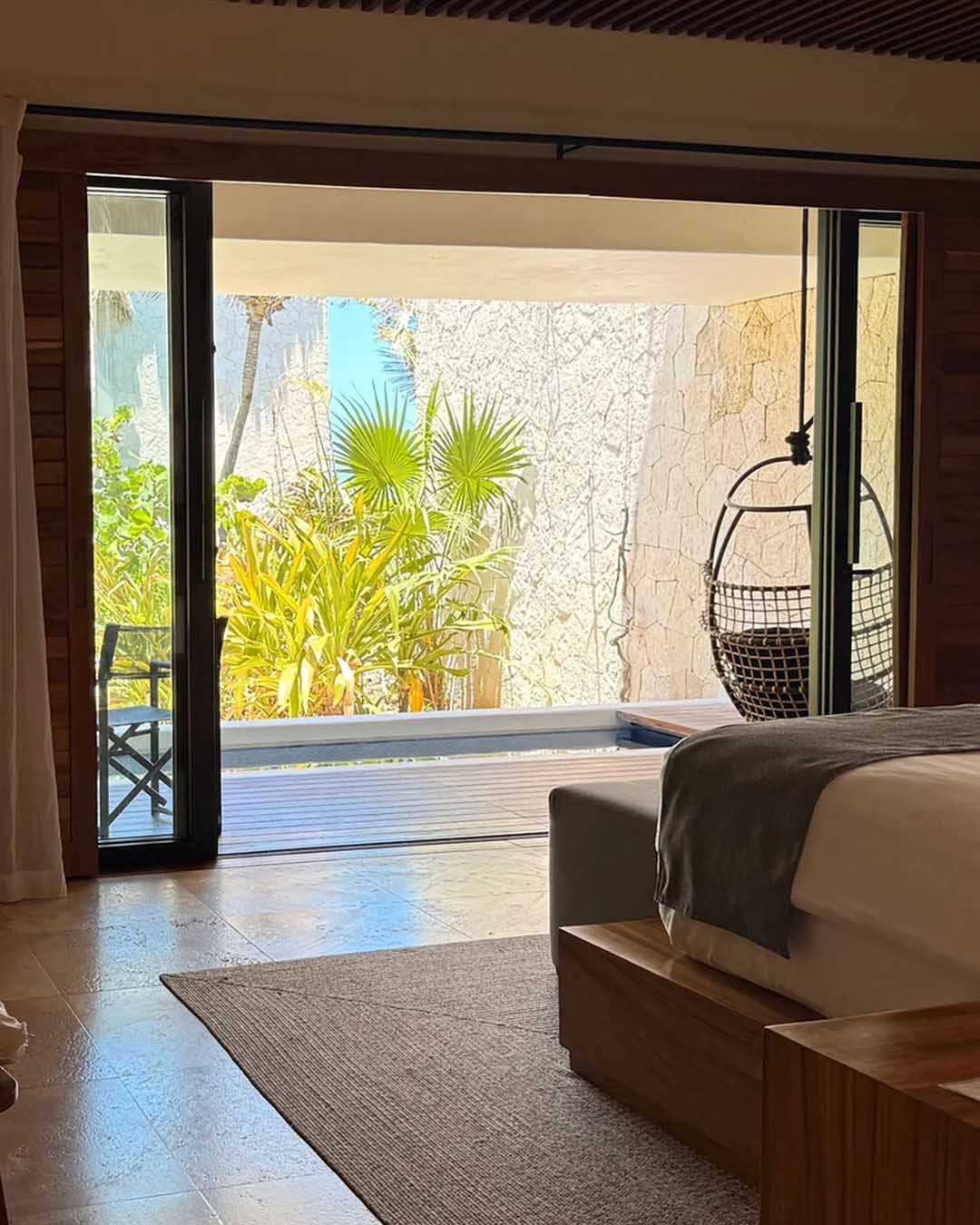 Galeria_0015_1309644_0001_Copia-de-OceanfrontPalapa-1_11zon-scaled-1.webp_0005_11zon_IMG_7444