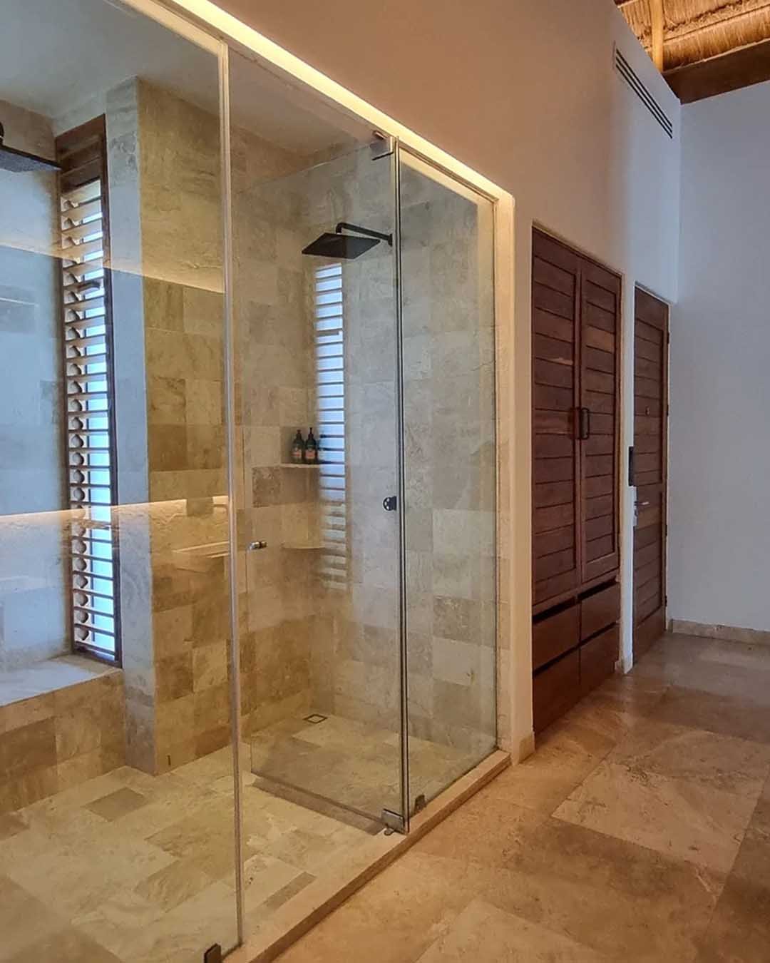 Galeria_0015_1309644_0002_Copia-de-OceanfrontPalapa-1_11zon-scaled-1.webp_0005_20250206_133623-1