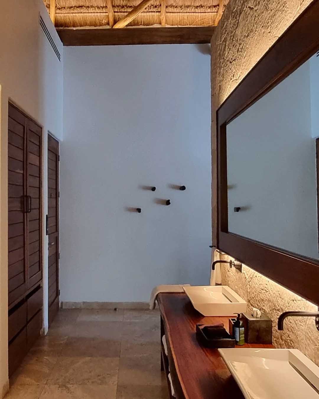 Galeria_0015_1309644_0003_Copia-de-OceanfrontPalapa-1_11zon-scaled-1.webp_0004_20250206_133613-1