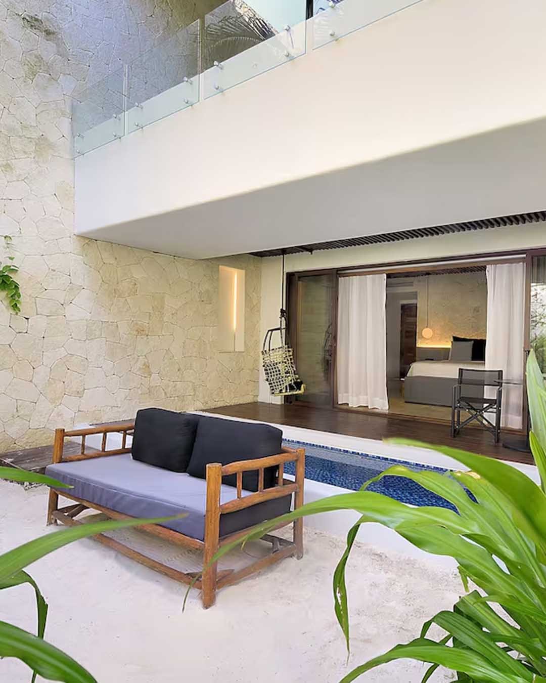 Galeria_0015_1309644_0007_Copia-de-OceanfrontPalapa-1_11zon-scaled-1_0005_356809c4