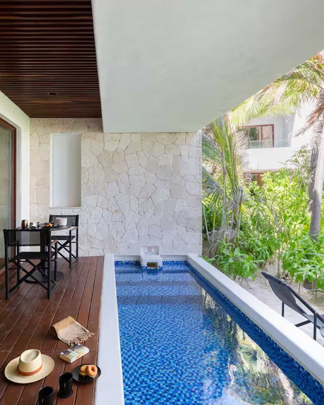 Galeria_0015_1309644_0007_Copia-de-OceanfrontPalapa-1_11zon-scaled-1_0006_41183342