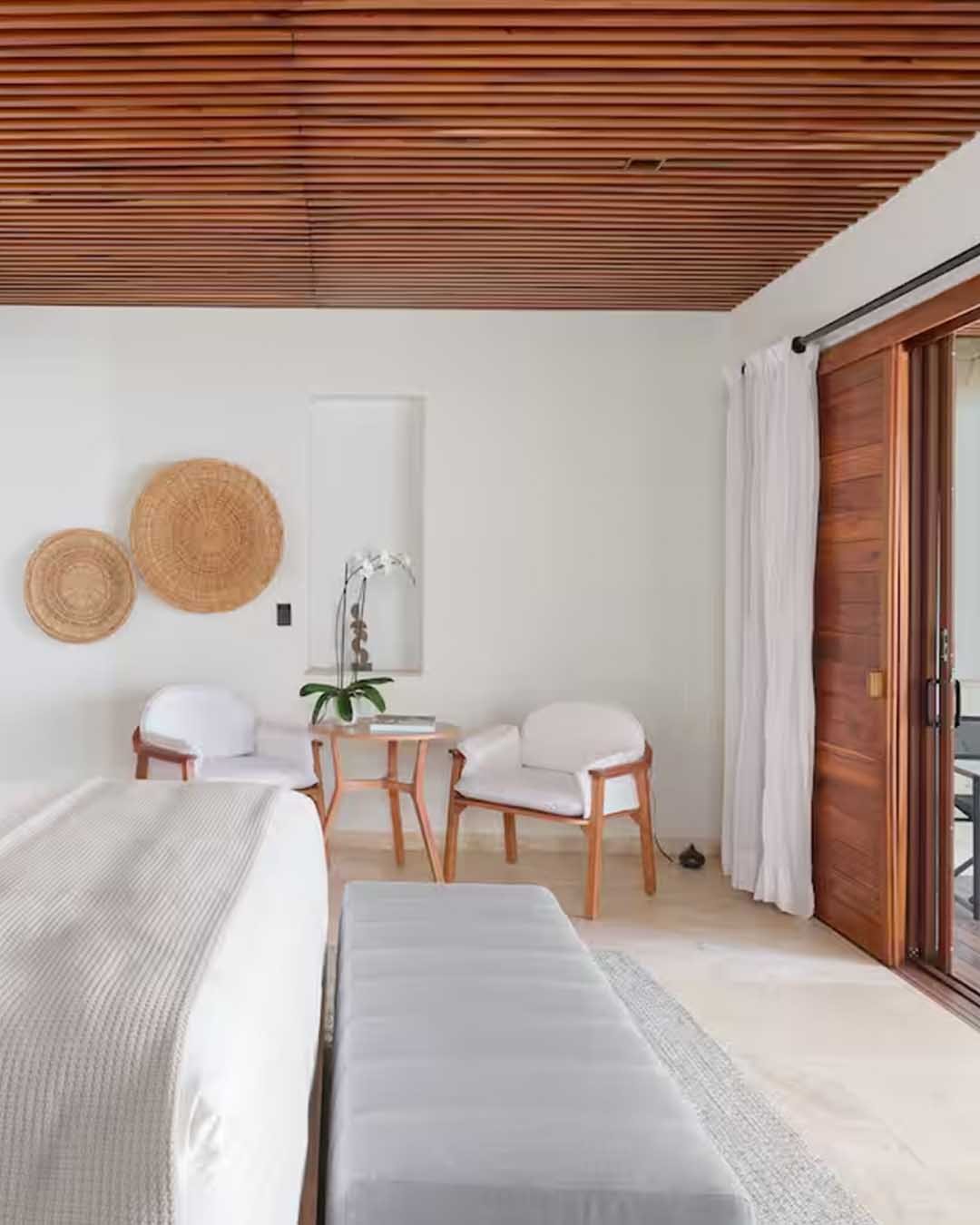 Galeria_0015_1309644_0007_Copia-de-OceanfrontPalapa-1_11zon-scaled-1_0011_82c23366 (1)